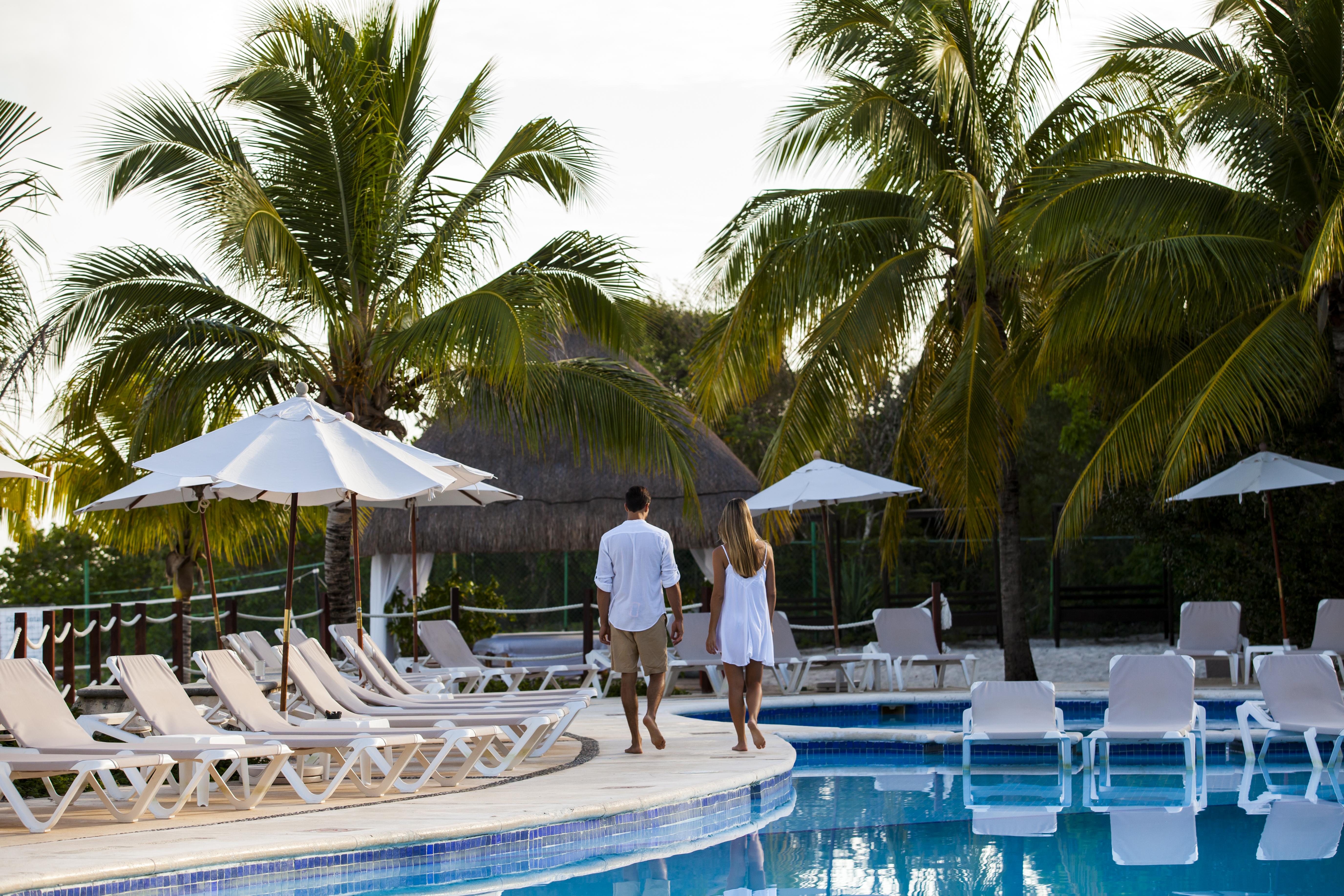 Occidental Cozumel Hotel Exterior photo